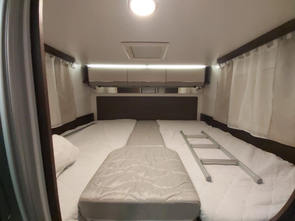 camas autocaravana
